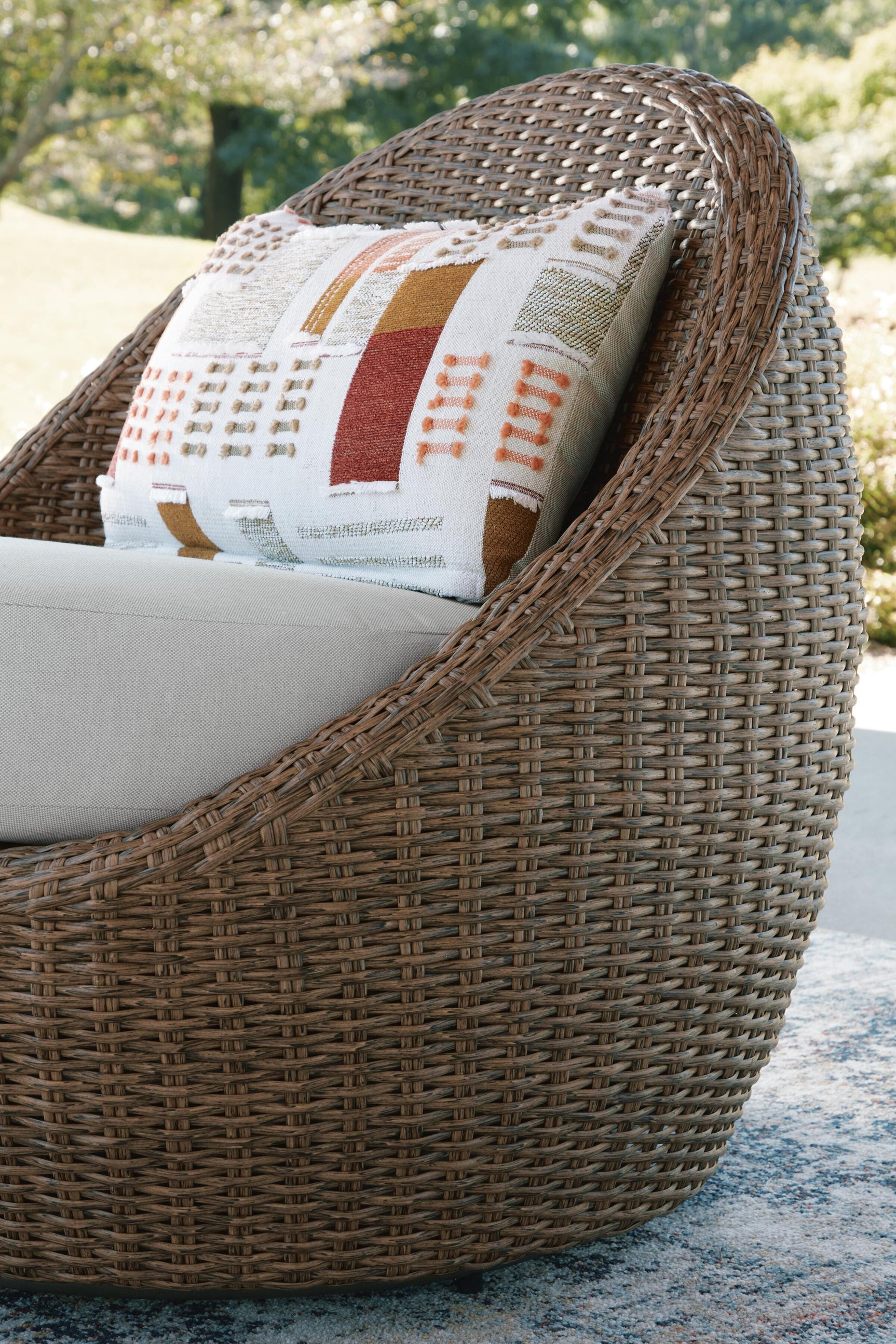 Cardiff Beach Beige Outdoor Loveseat/2 Swivel Chairs (Set of 3)