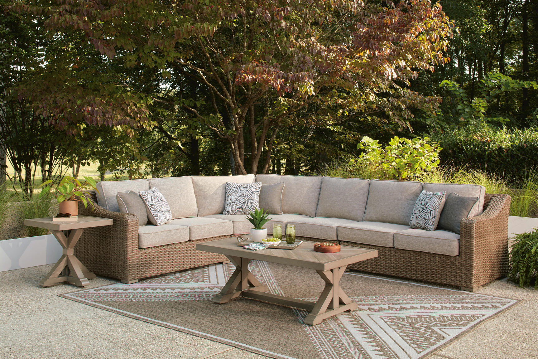 Revare Beach Beige 4-Piece Outdoor Sectional
