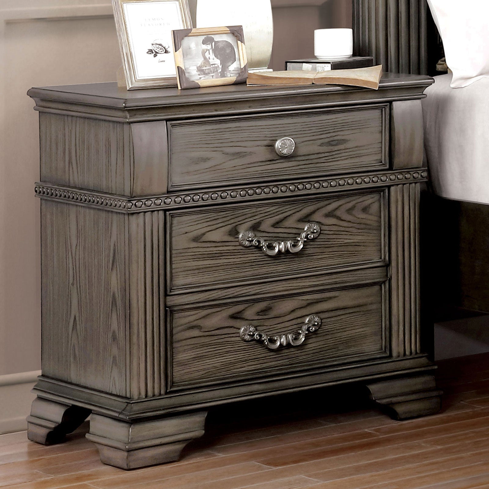 Pamphilos Gray Queen Bed & Nightstand & Dresser & Mirror - Ornate Home