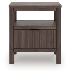 Pamytta Brown Queen Panel Bed, Dresser, Mirror and Nightstand - Ornate Home