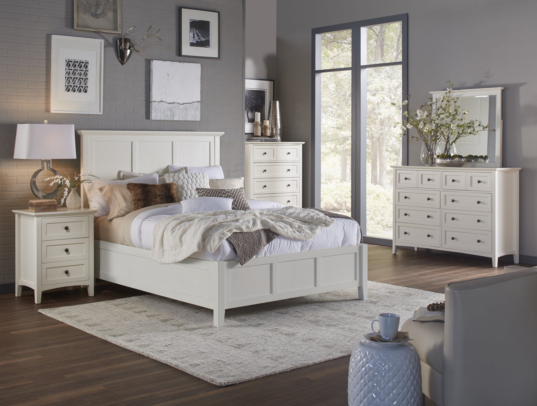Paragon Wood Queen Panel Bed in White - Ornate Home