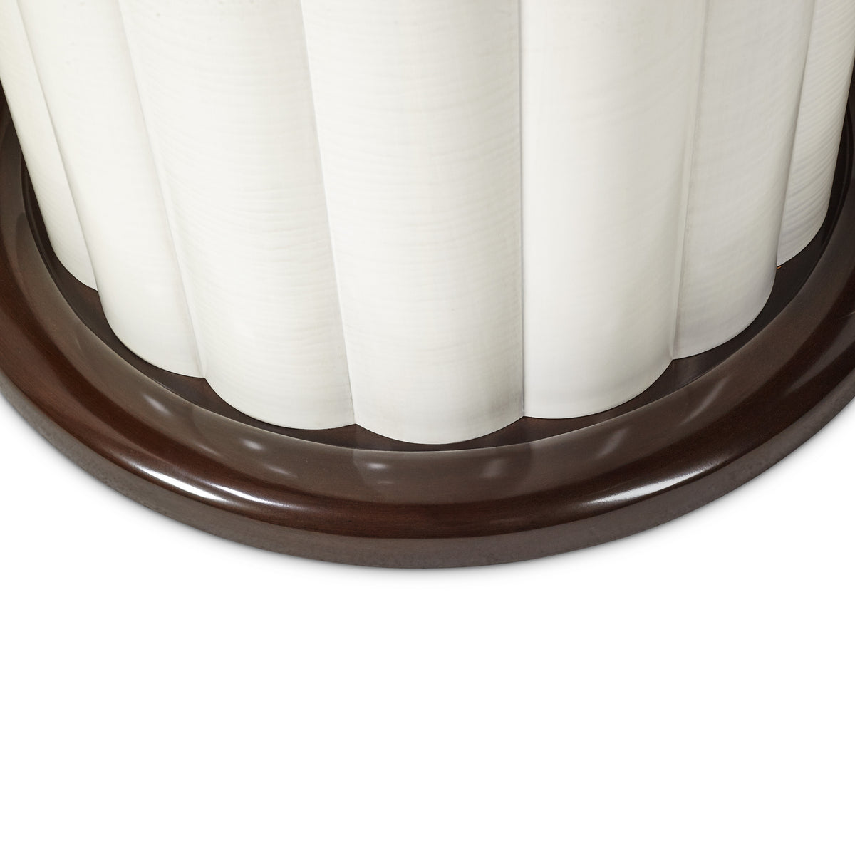 Paris Chic Espresso 48" Round Dining Table