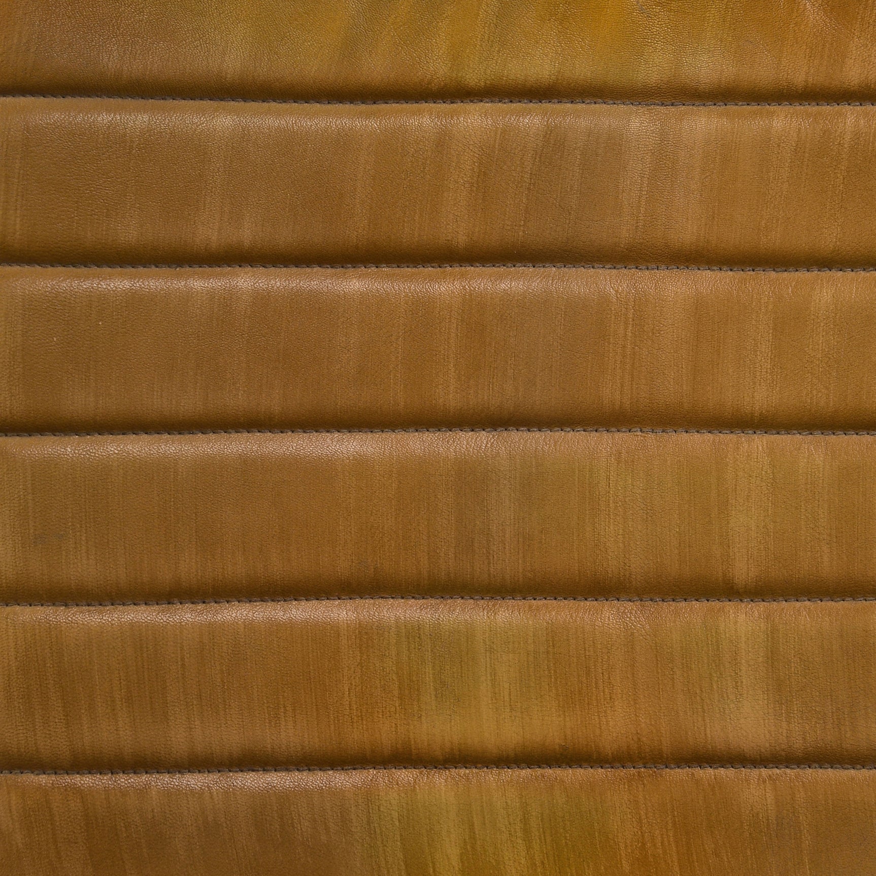 Partridge Antique Camel 7-piece Counter Height Dining Room Set - Ornate Home