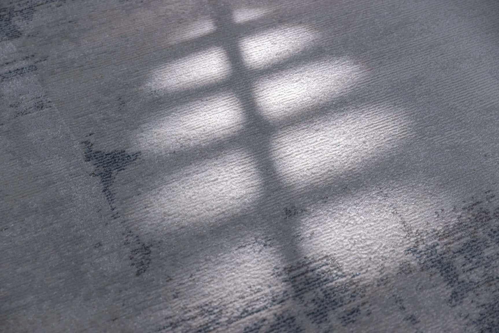 Pastoral Blue/Gray Woven Non-Slip Indoor Area Rug - Ornate Home