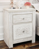Paxberry Whitewash Queen Panel Bedroom Set with Dresser, Mirror, Chest and 2 Nightstands - Ornate Home