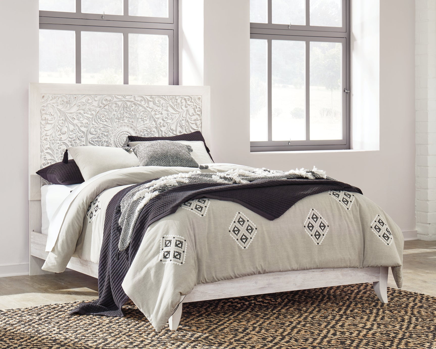 Paxberry Whitewash Queen Panel Bedroom Set with Dresser and Chest (Online Special Price) - Ornate Home