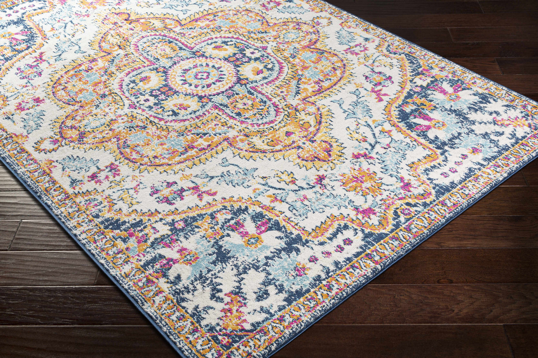 Pimperne Traditional Medallion Area Rug - Clearance - Ornate Home