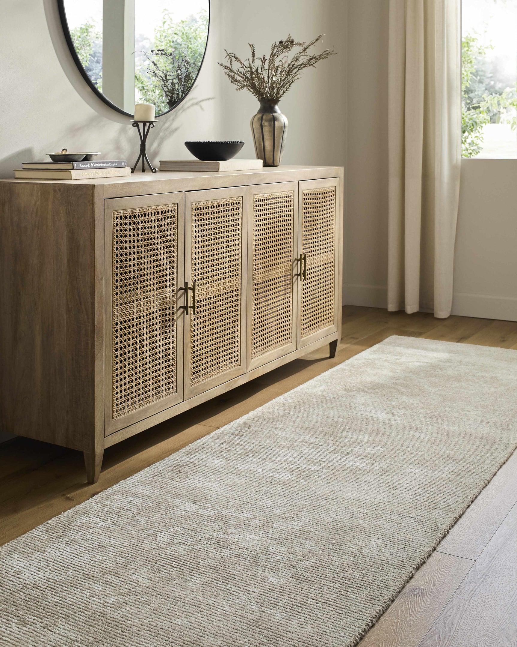 Pirro Premium Wool Blend Rug - Ornate Home