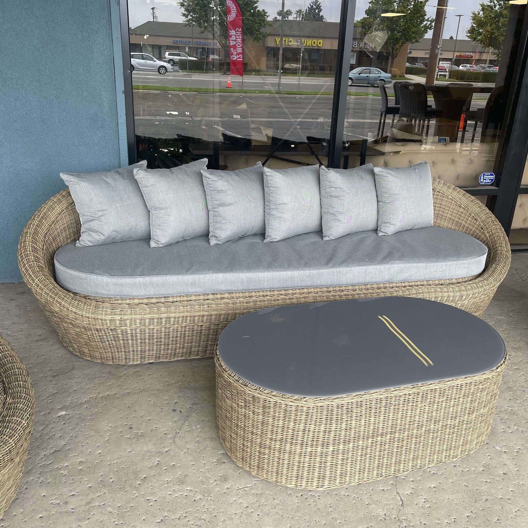 Pismo Gray Outdoor Seating Group w/ Coffee Table / 4pc - Ornate Home