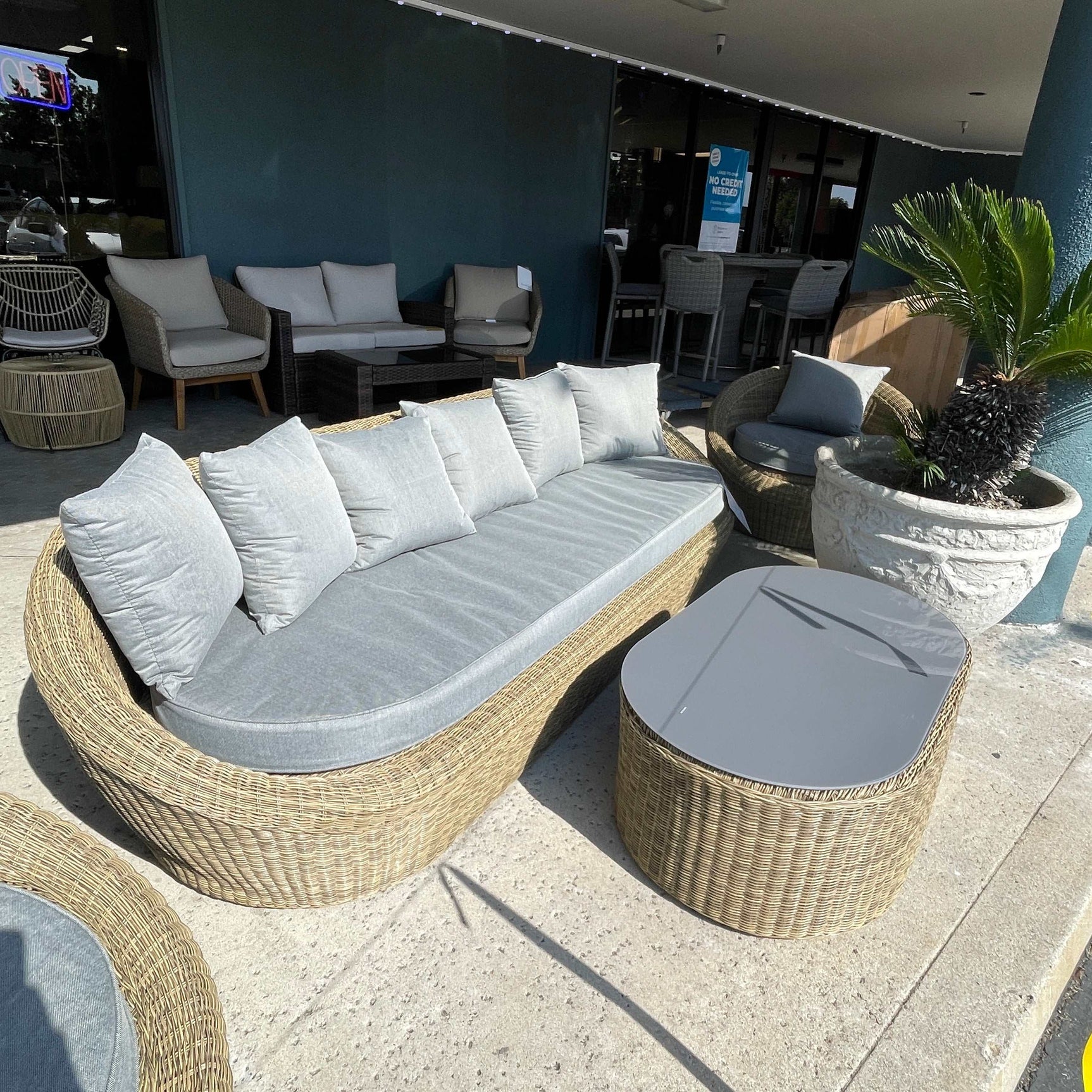 Pismo Gray Outdoor Seating Group w/ Coffee Table / 4pc - Ornate Home