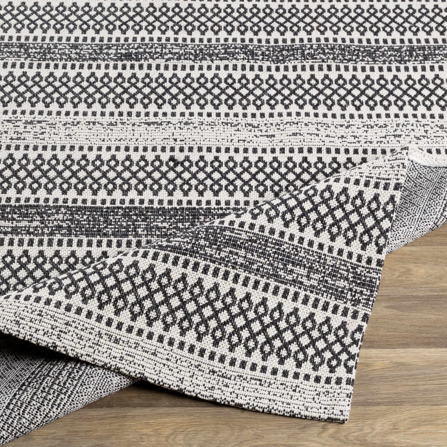 Planada Washable Area Rug - Clearance - Ornate Home
