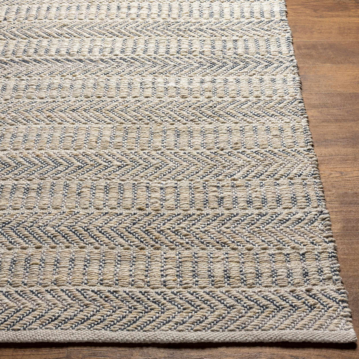 Pleak Handmade Jute Area Rug - Clearance - Ornate Home
