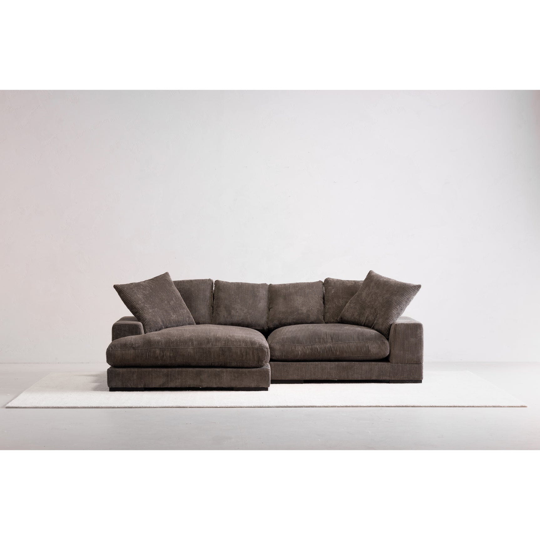 Plunge Charcoal Sectional - Ornate Home