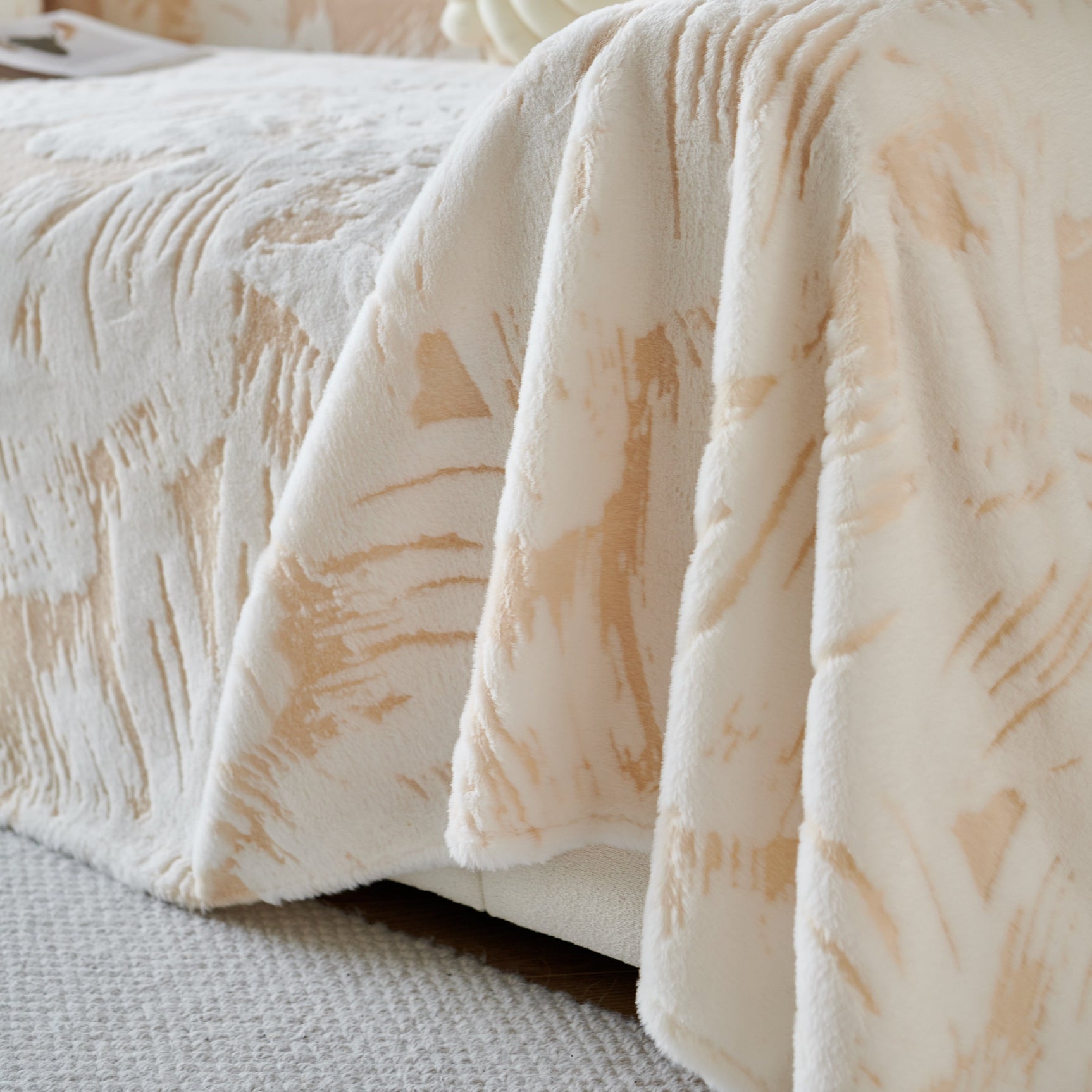 Plush Faux Fur Warm Sofa Cover with Waves Jacquard Textured Throw Blankets for Couch - Ornate Home