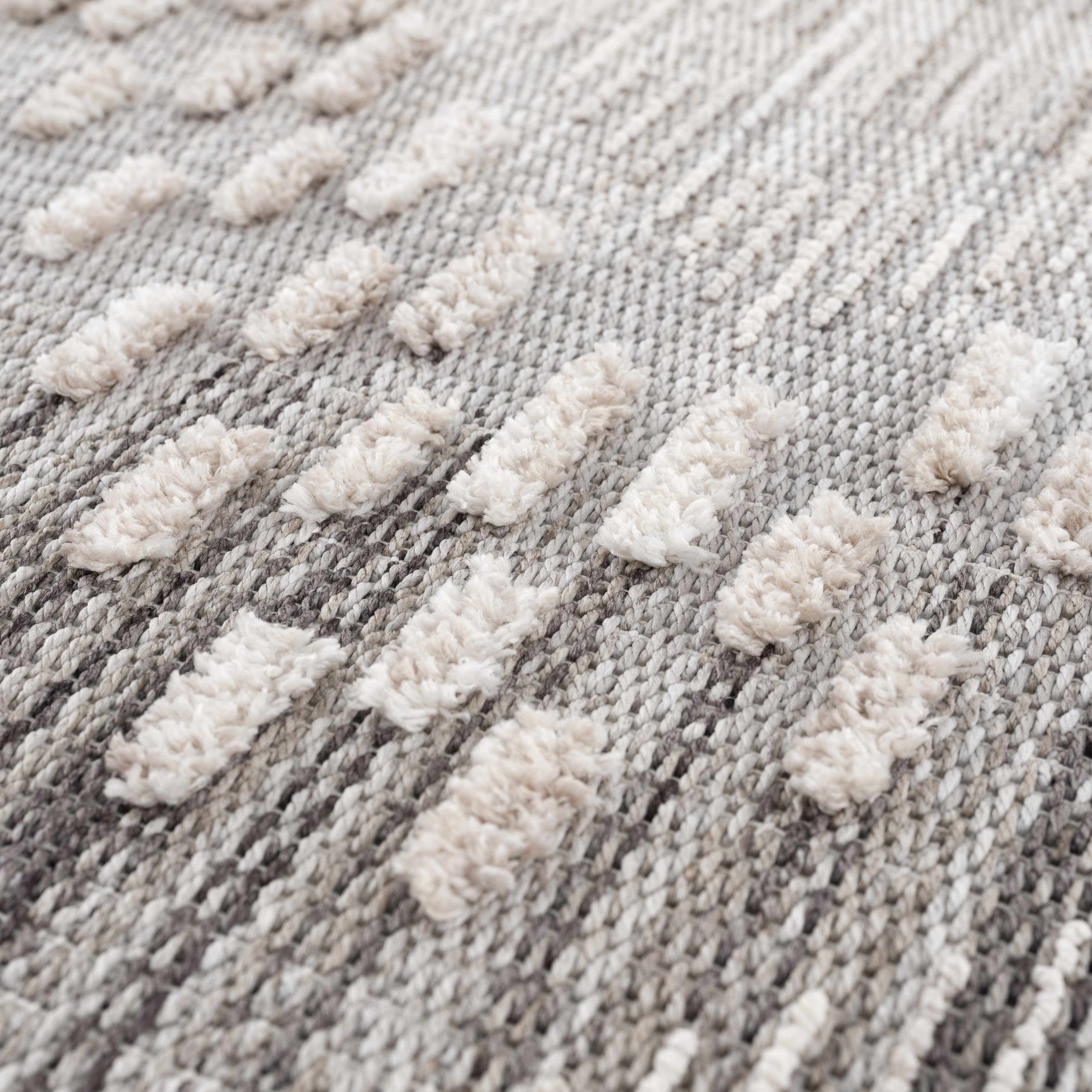 Poydras High-Low Rustic Rug - Ornate Home