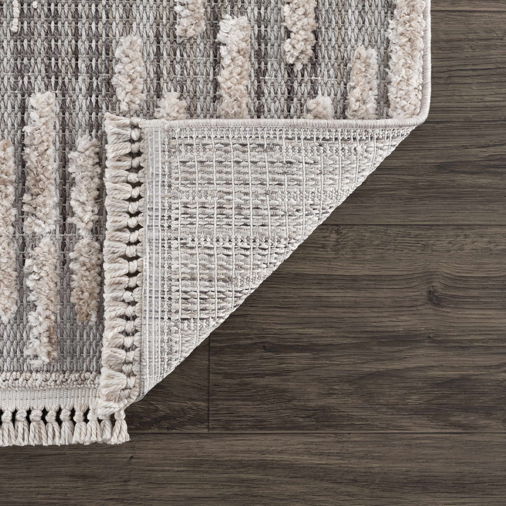 Poydras High-Low Rustic Rug - Ornate Home