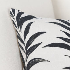RO Alula Black/White Multiple Sizes Throw Pillow (Set of 2) - Ornate Home