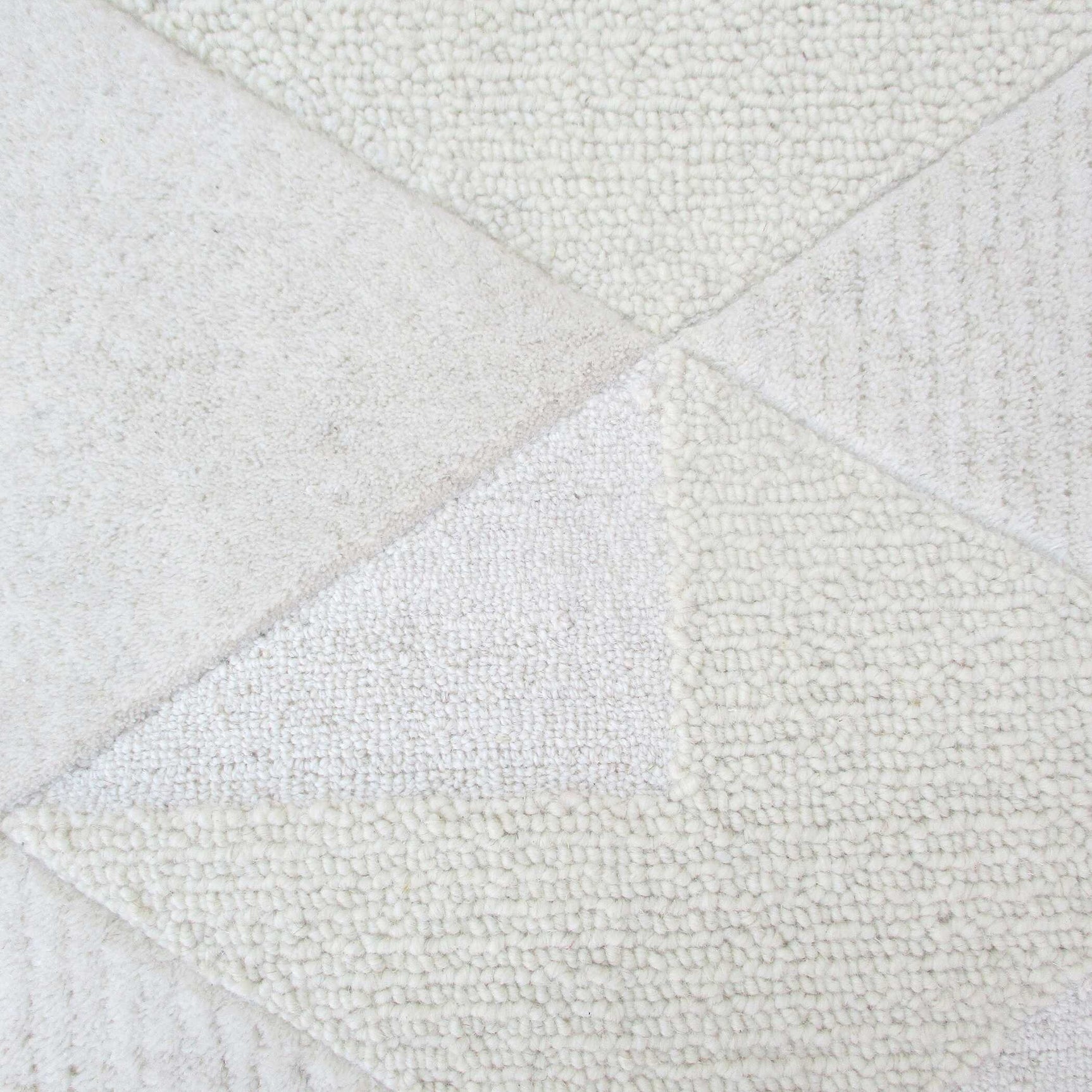 La Veta Ivory 6 X 9 Rug