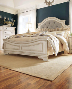 Realyn King Upholstered Panel Bedroom Set / 5pc - Ornate Home