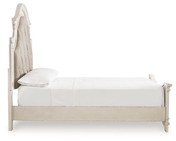 Realyn Queen Upholstered Panel Bedroom Set with 2 Nightstands - Ornate Home