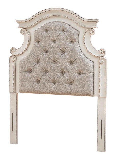 Realyn Twin Panel Youth Bedroom Set / 5pc - Ornate Home