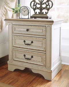 Realyn Two-tone King Panel Bedroom Set with Dresser, Chest and 2 Nightstands - Ornate Home