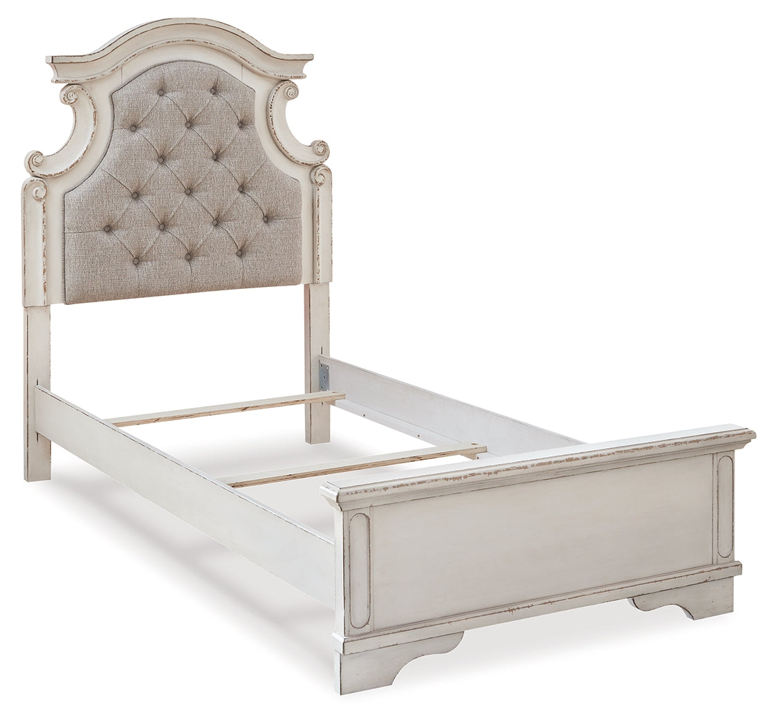 Realyn Two-tone Twin Bedroom Set with Dresser and Mirror (Online Special Price) - Ornate Home