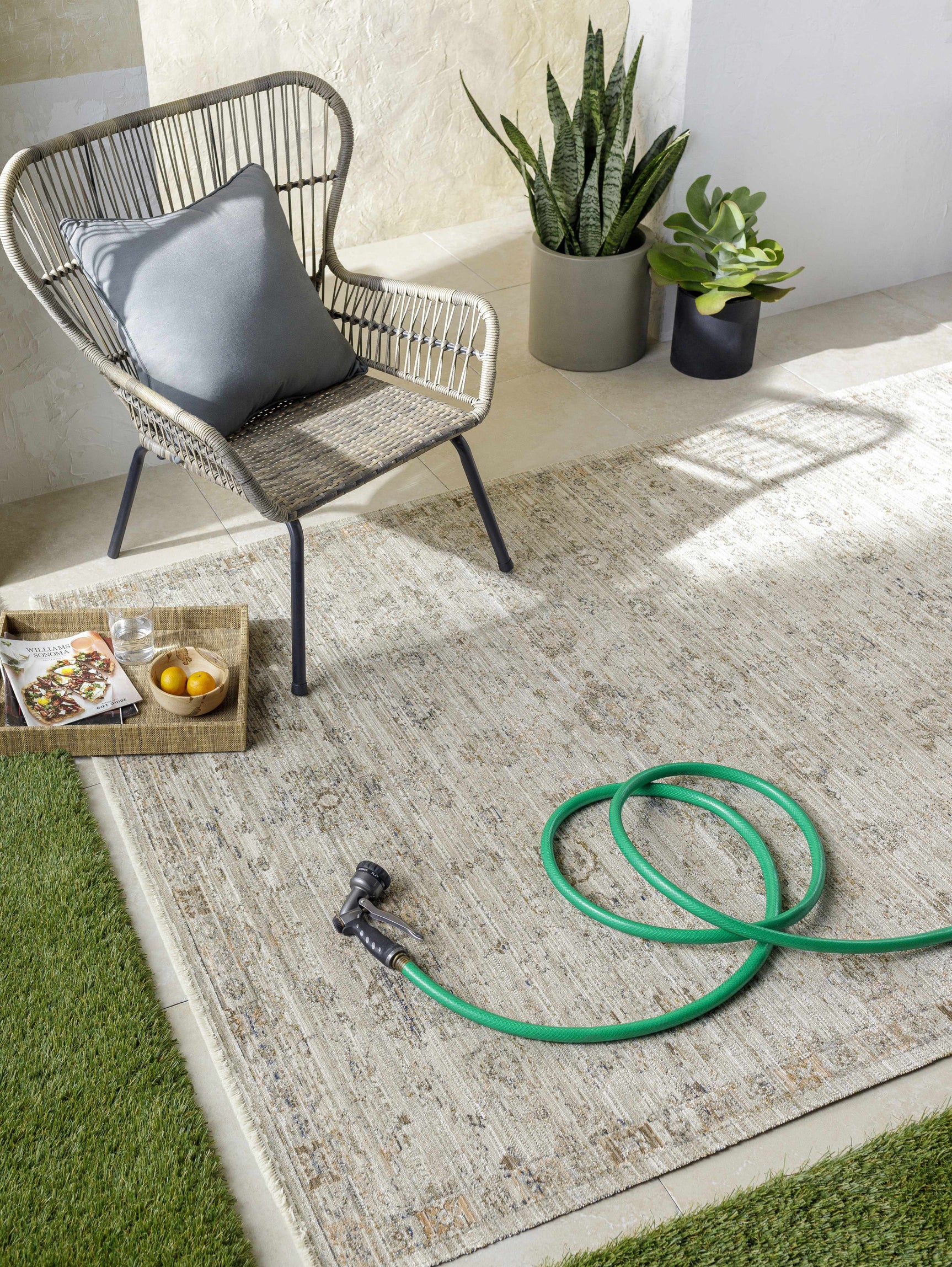 Ren Outdoor Machine Woven Becki Owens x LIVABLISS BOMG-2303 Washable Area Rug - Ornate Home