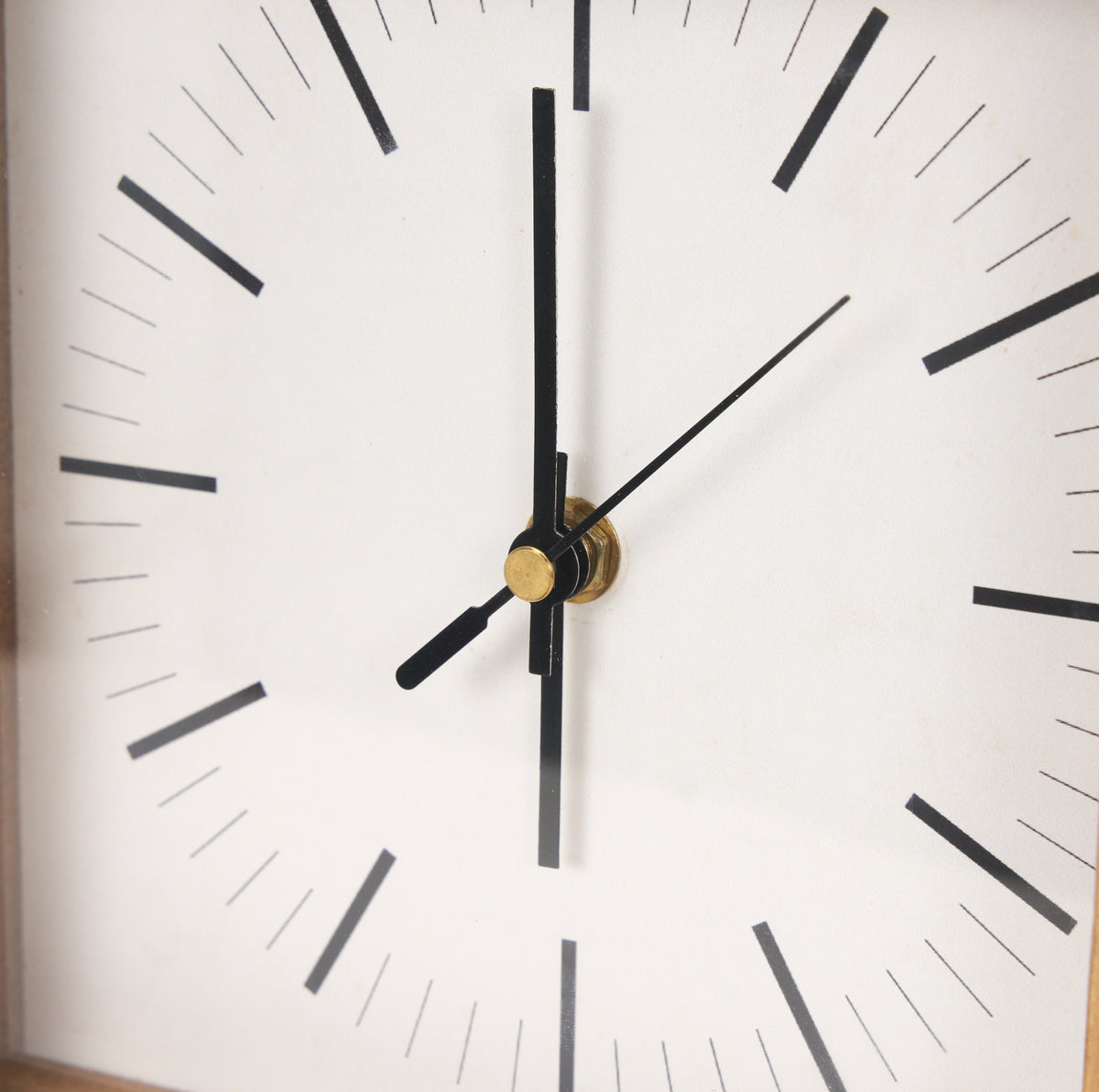 Renaya Light Brown/Matte Black Wood Table Clock - Ornate Home