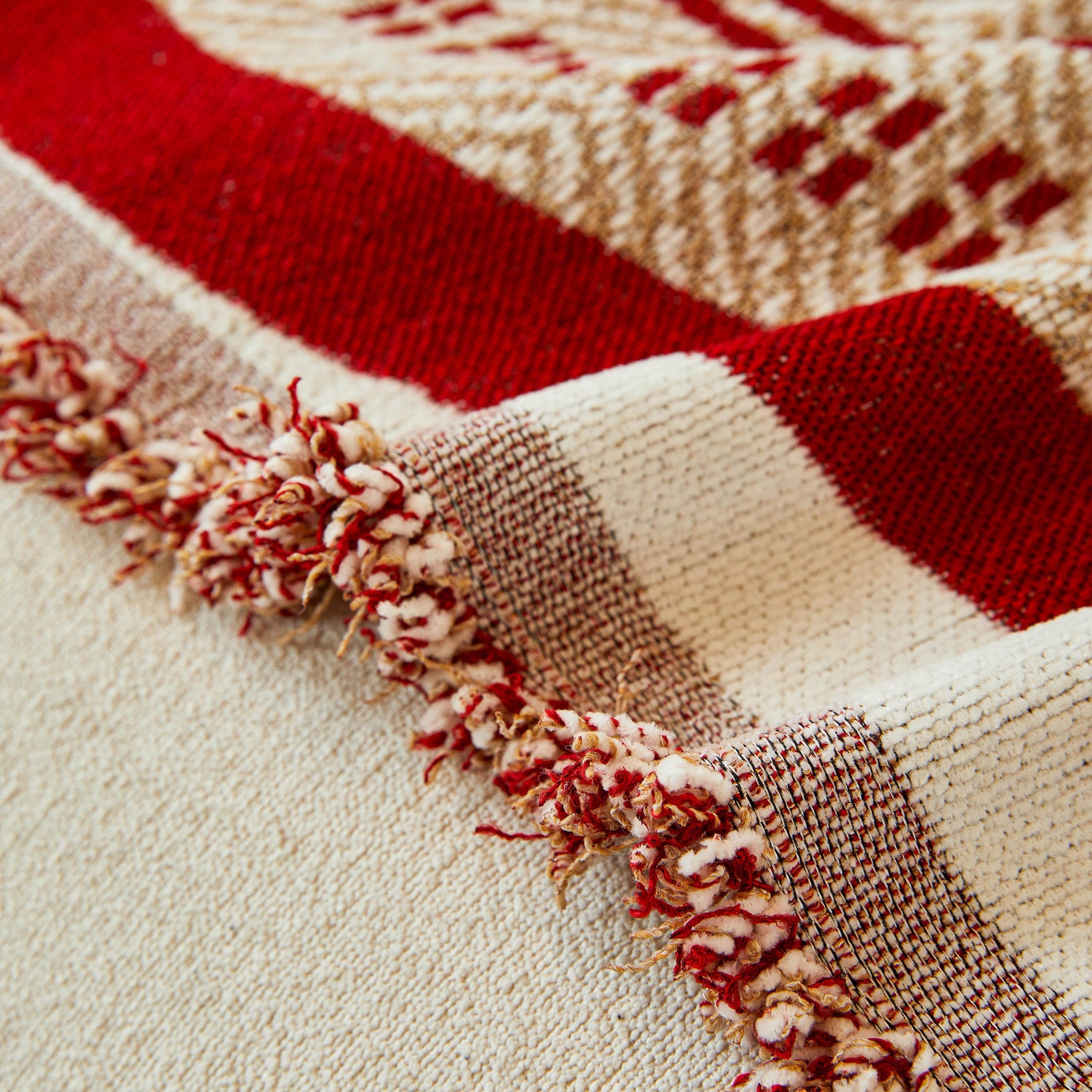 Reversible Herringbone Sofa Cover, 2-in-1 Classic British Throw Blanket for Couch - Ornate Home
