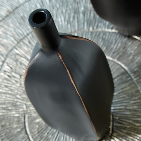 Rhaveney Black Vase - Ornate Home