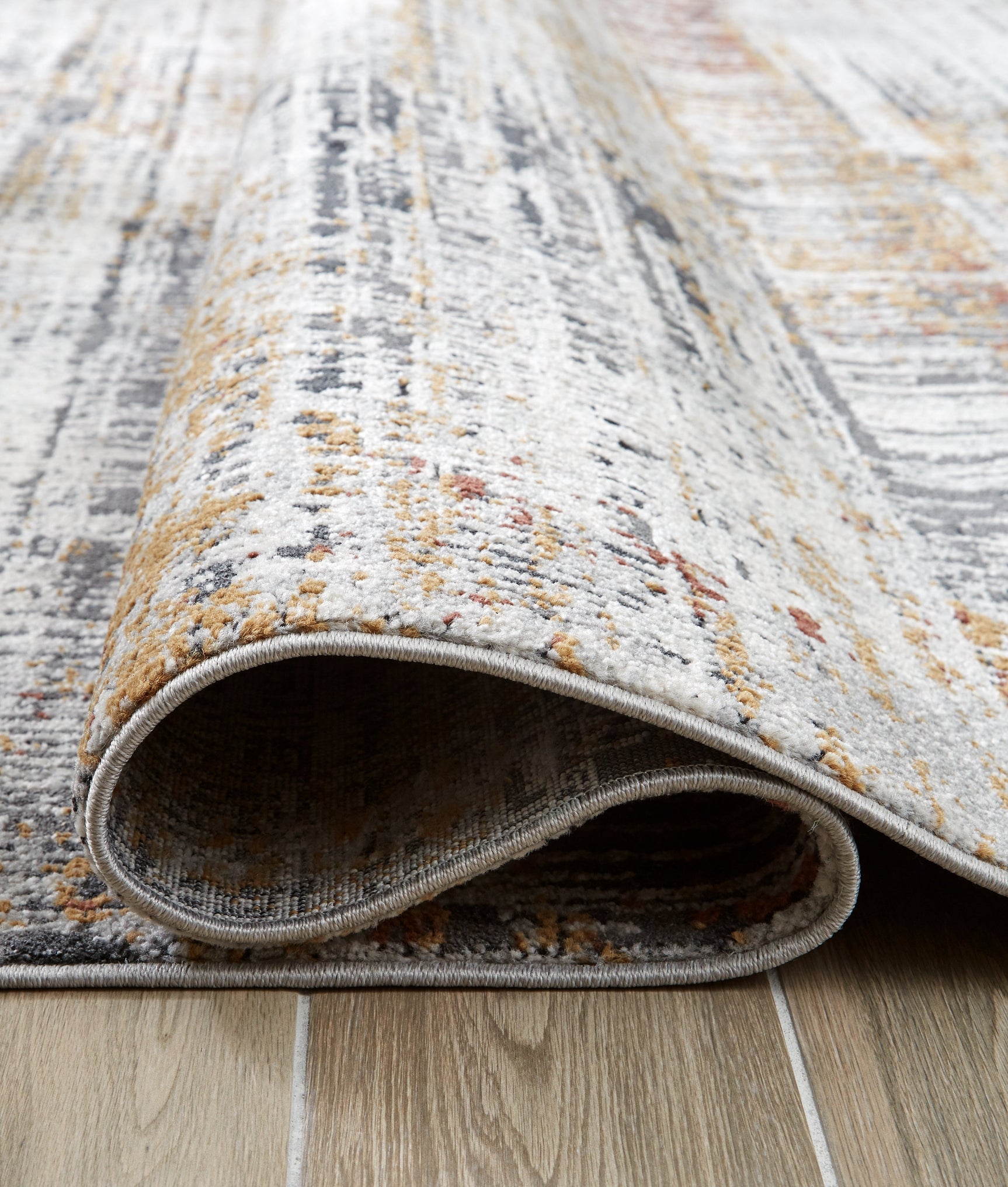 Rhettner Multi 5'3" x 7'3" Rug (Online Special Price) - Ornate Home