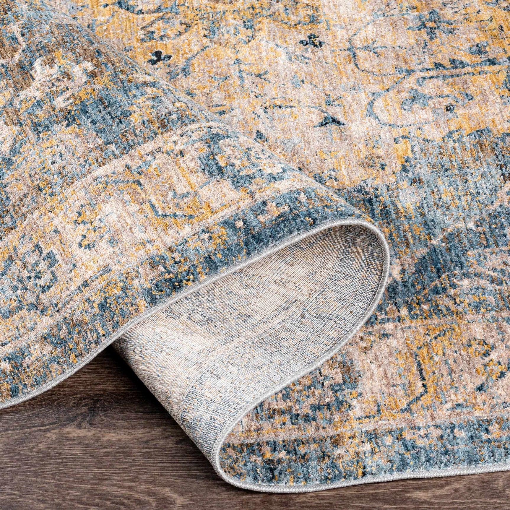 Rhoose Traditional Area Rug - Ornate Home