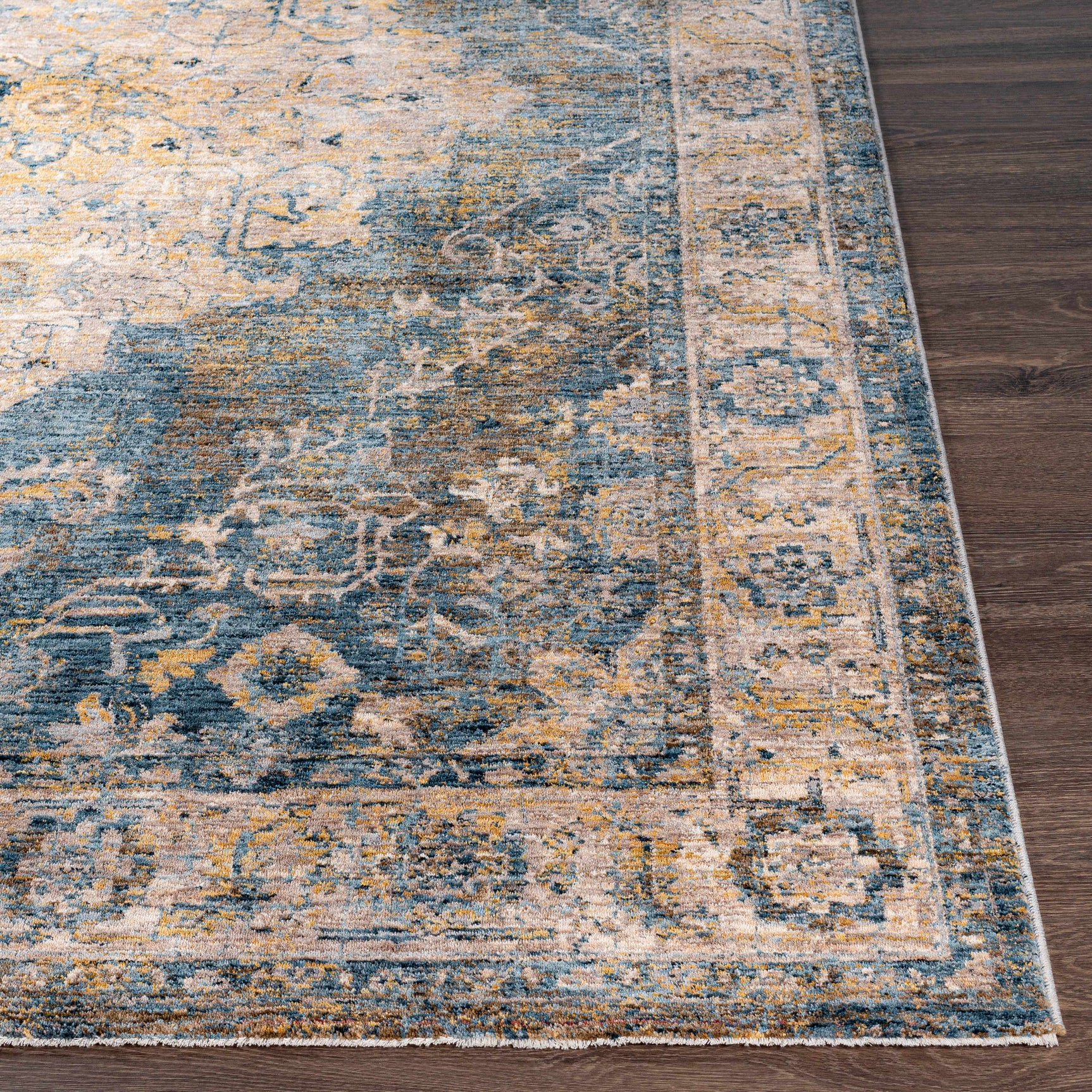 Rhoose Traditional Area Rug - Ornate Home