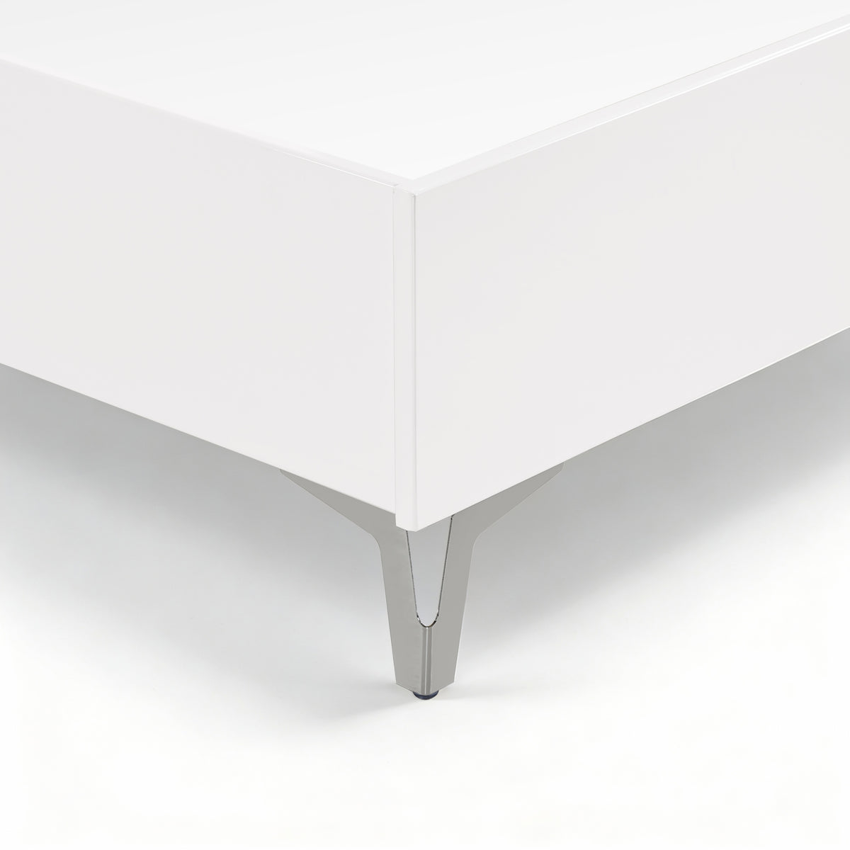 Ripple White Eastern King Bed - Ornate Home