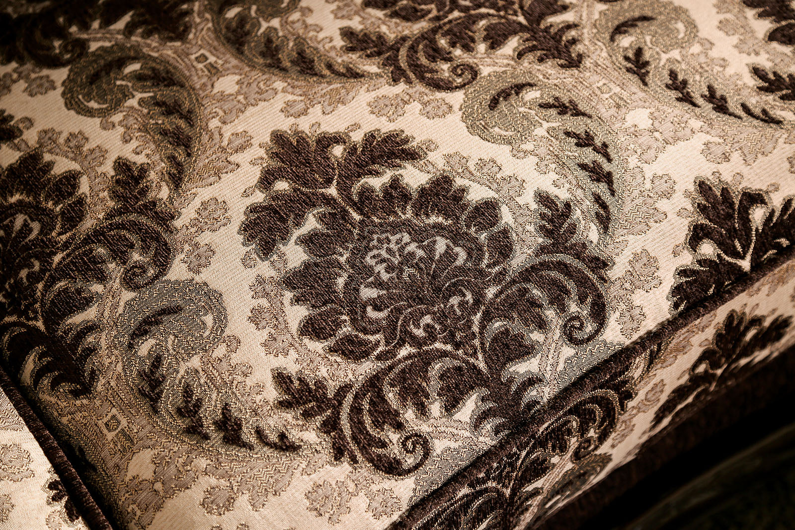 Ronja Dark Brown Loveseat - Ornate Home