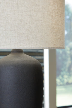Ryenburg Black Metal Table Lamp (1/CN) - Ornate Home