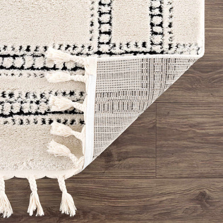 Ryuu Black & White Area Rug - Ornate Home