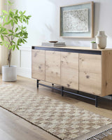 SDMBIONUTA1-roomscene_203