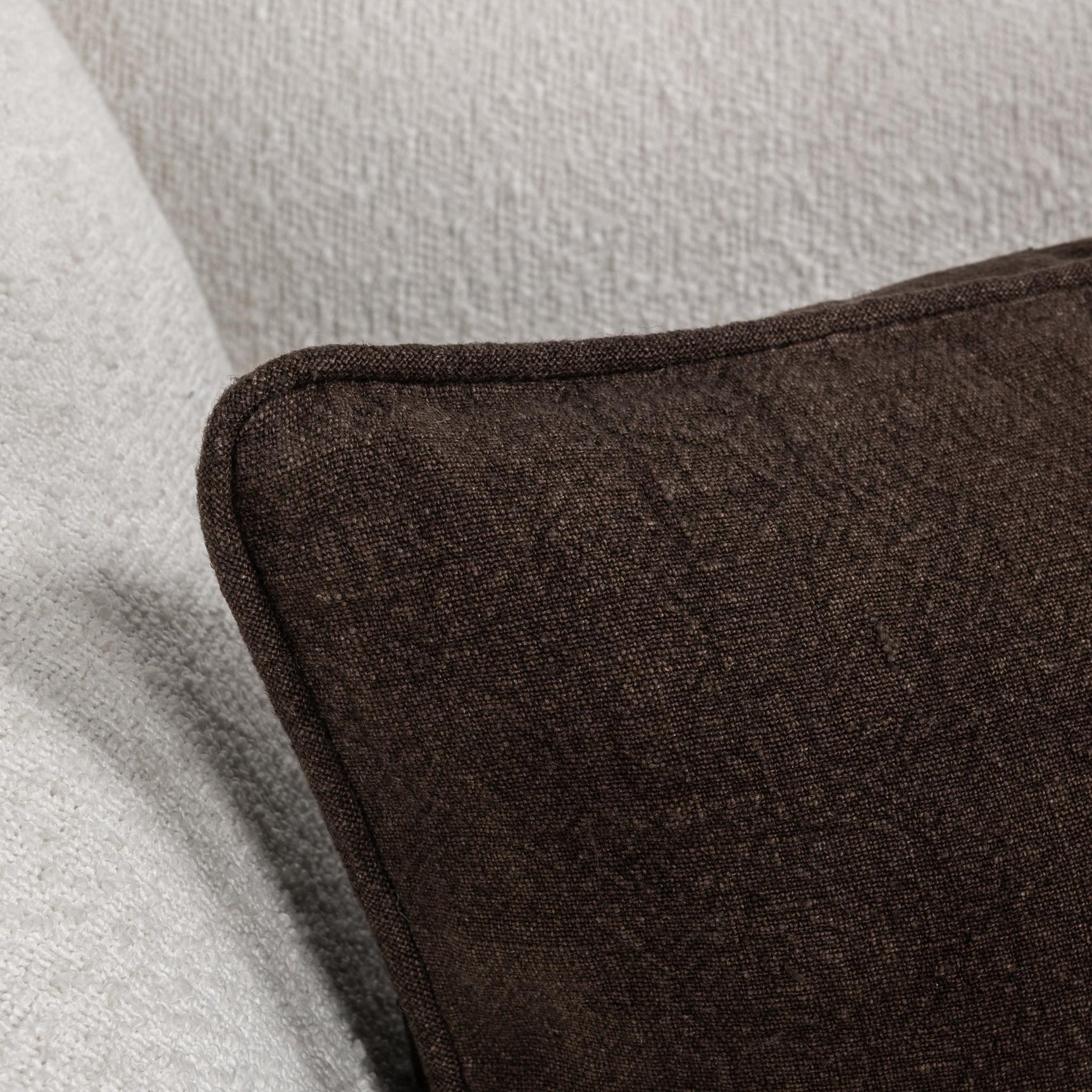 SLD Bedford Ganache Linen 22x22 Throw Pillow (Set of 2) - Ornate Home