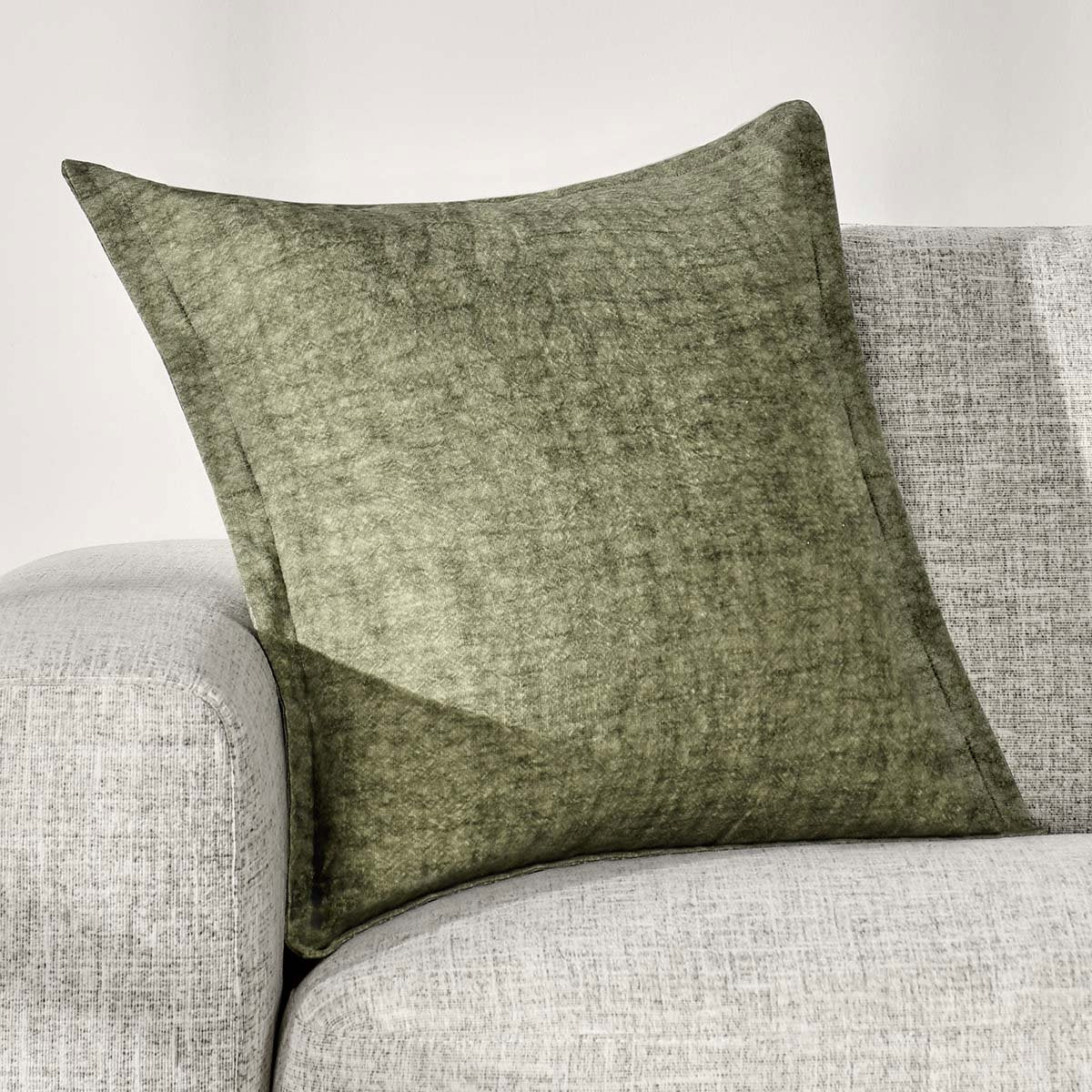 SLD Solstice Cedar Green 22x22 Throw Pillow (Set of 2) - Ornate Home