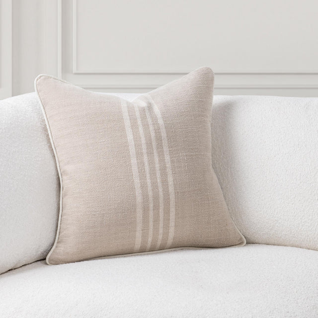 SR Newport Ivory 22x22 Throw Pillow (Set of 2) - Ornate Home