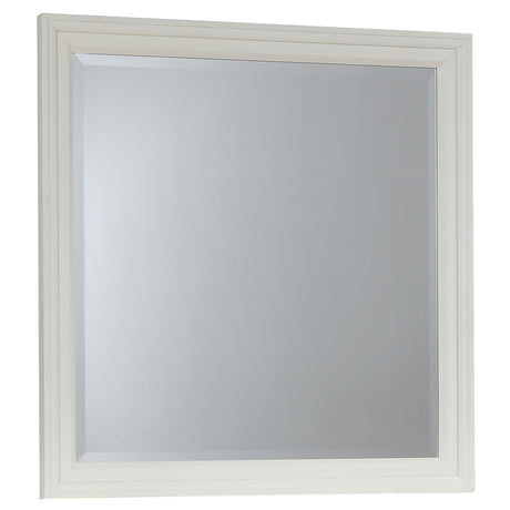 Sandy Beach Cream White 5-piece Eastern King Bedroom Set - Ornate Home