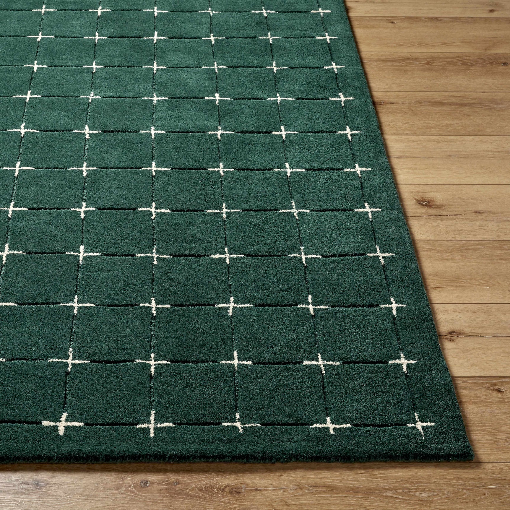 Sanvi Green Tufted Wool Area Rug - Ornate Home