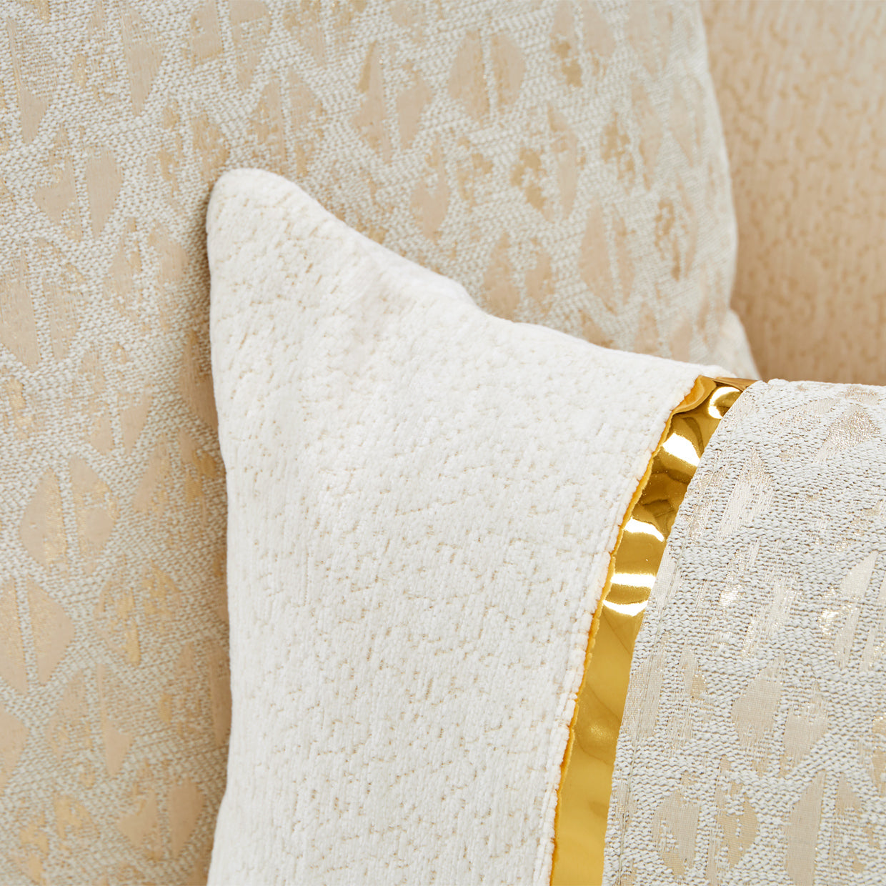 Sassani Gold/Crepe Loveseat - Ornate Home