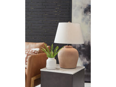 Scantor Rust Table Lamp - Ornate Home