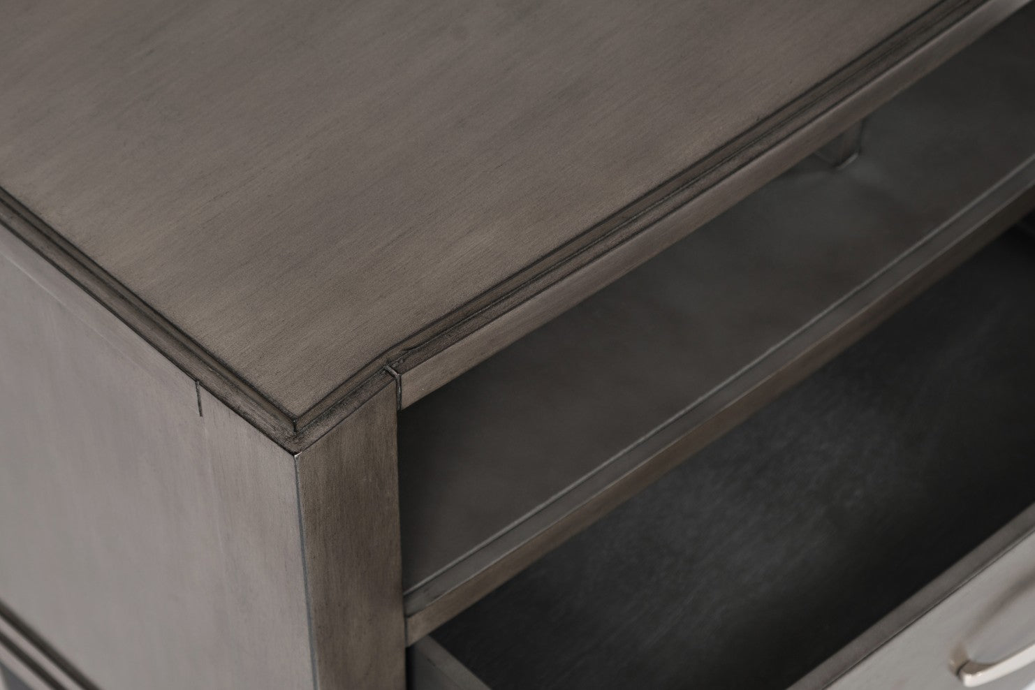 Scarsdale Brown 70 Console - Ornate Home