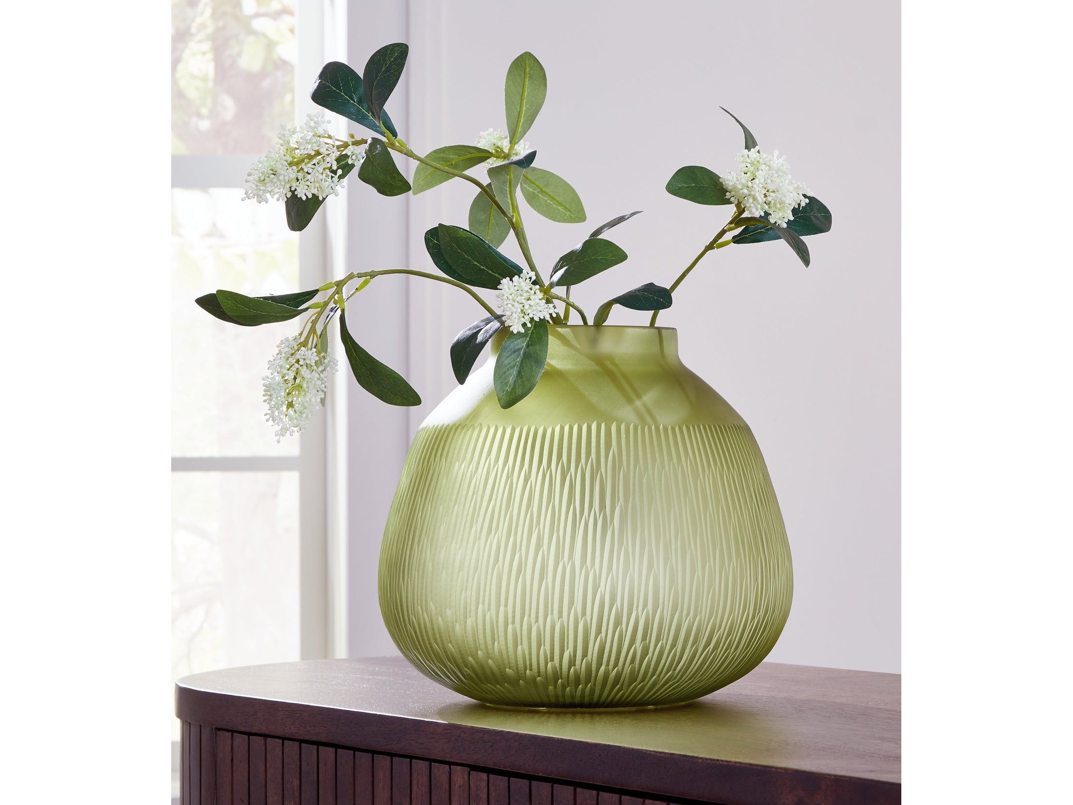 Signature Design By Ashley Scottyard Vase - Thumbnail 2
