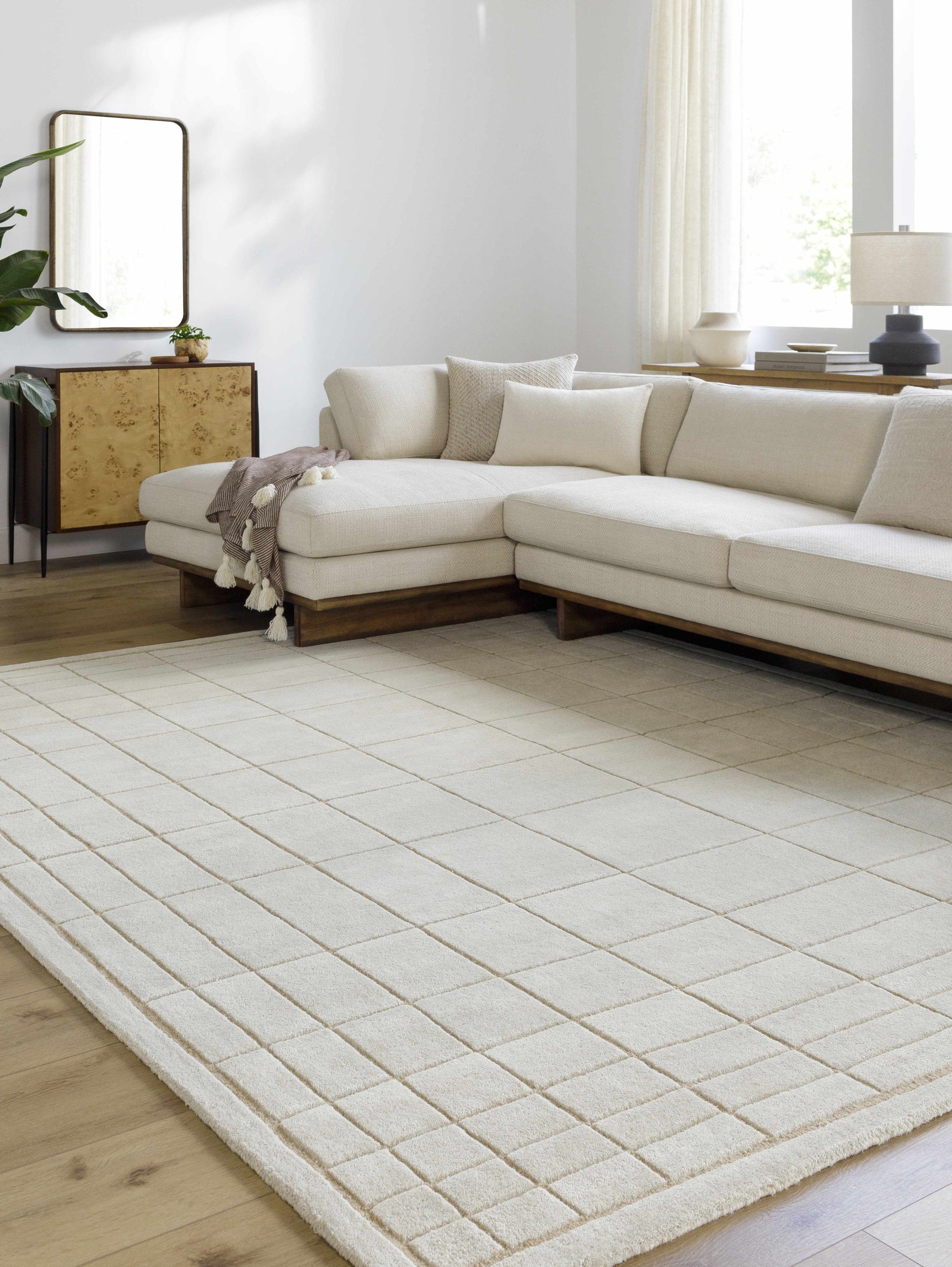 Sedna Wool Area Rug - Ornate Home