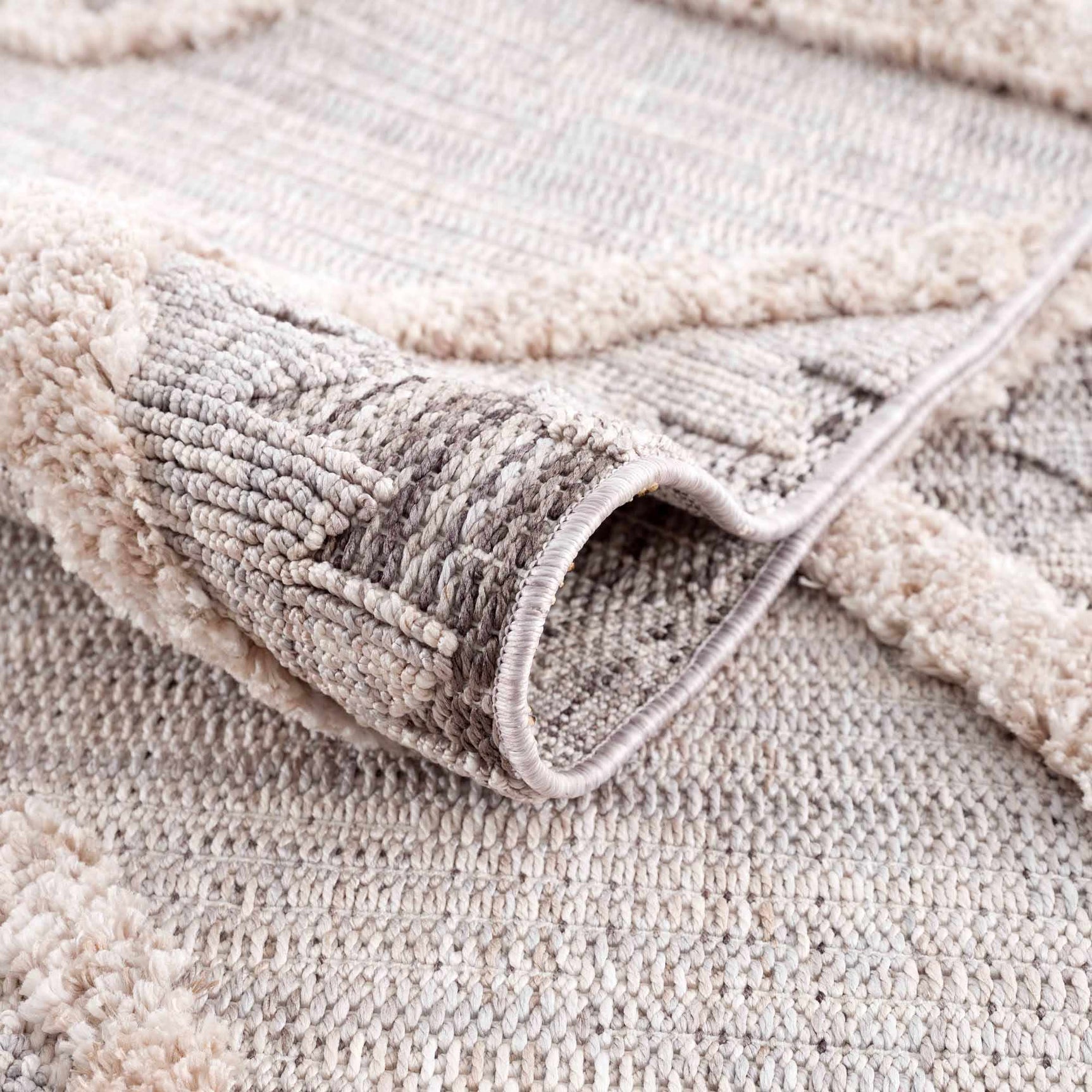 Serkomen High-Low Area Rug - Clearance - Ornate Home